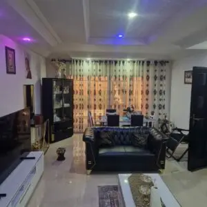 Grande villa moderne à vendre